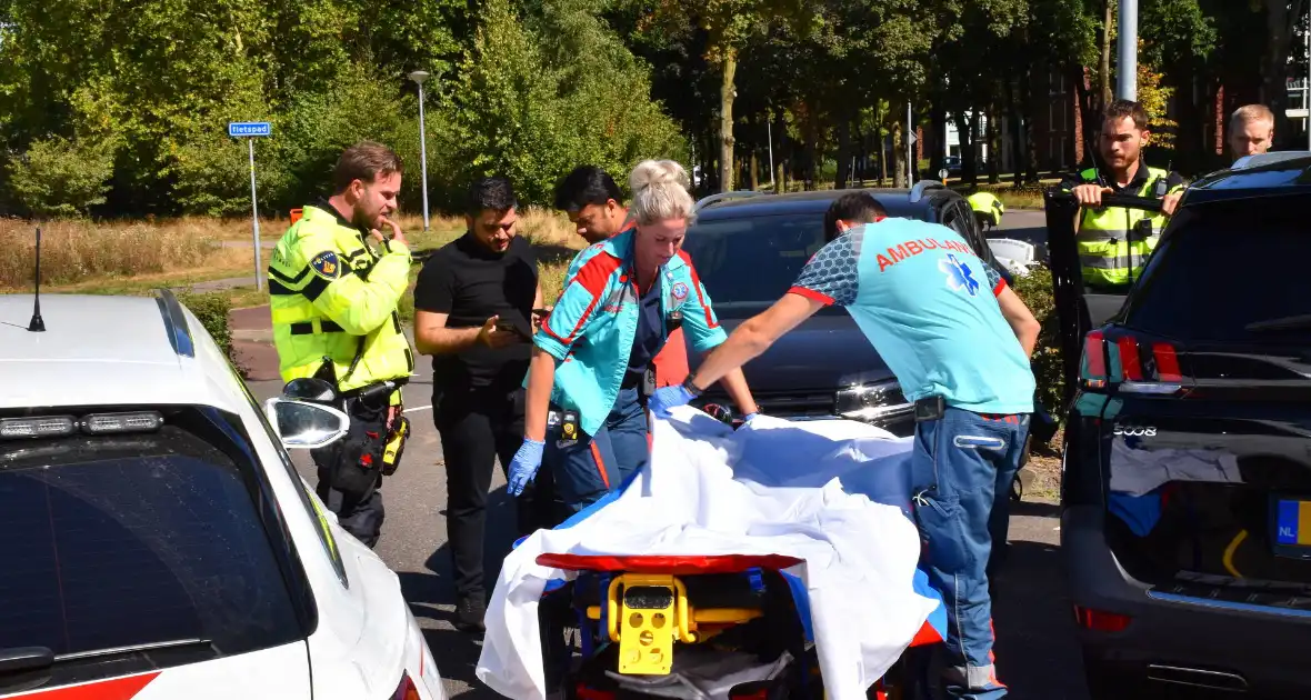 Ongeval met gewonde door botsing - Foto 5