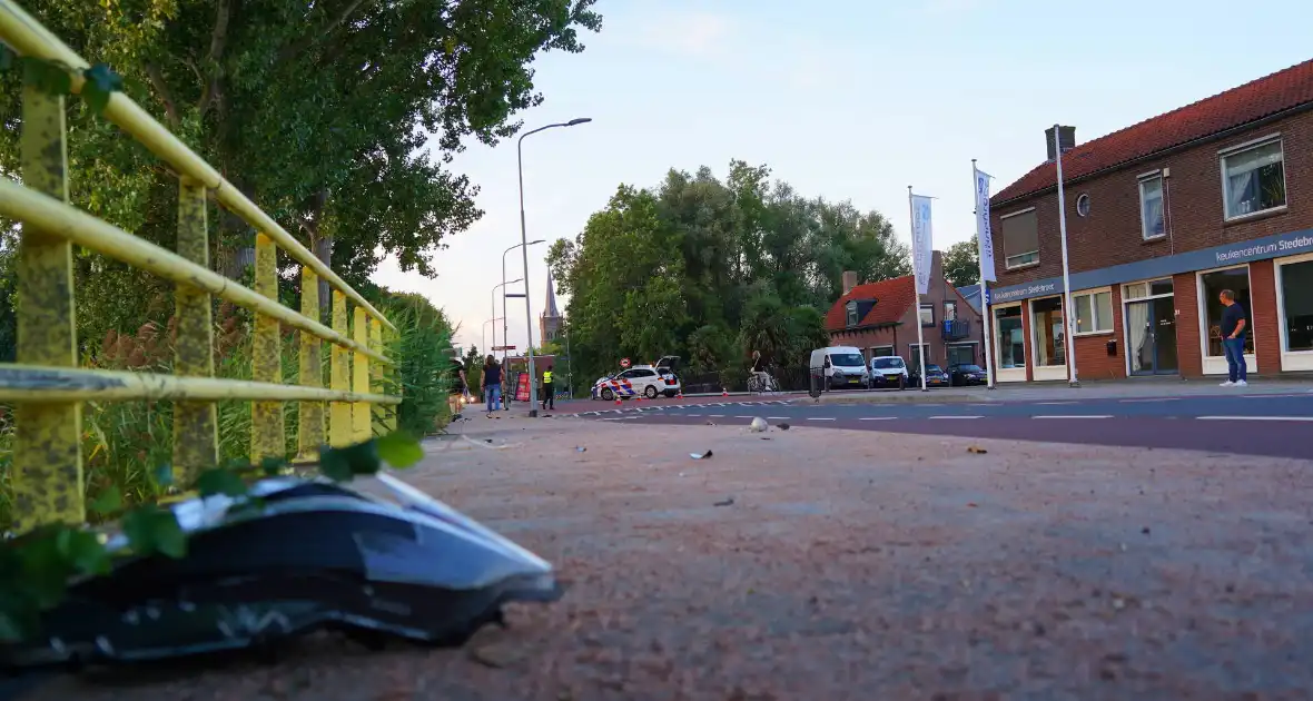 Automobilist rijdt door na crash - Foto 1