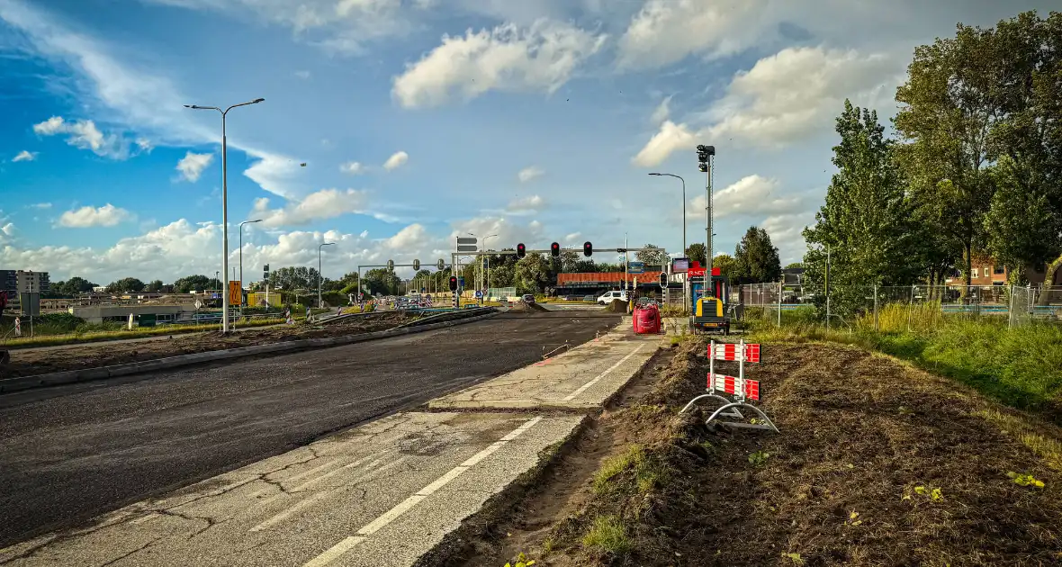 Omleiding door wegwerkzaamheden zorgt voor ongeval - Foto 5