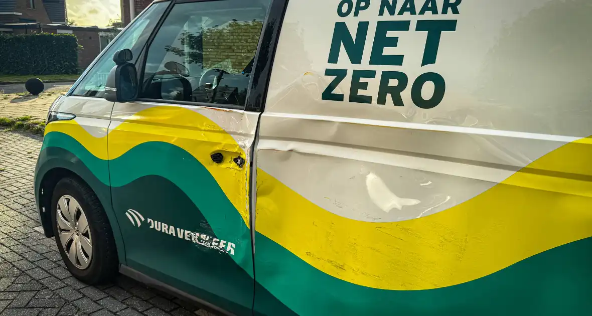 Omleiding door wegwerkzaamheden zorgt voor ongeval - Foto 8