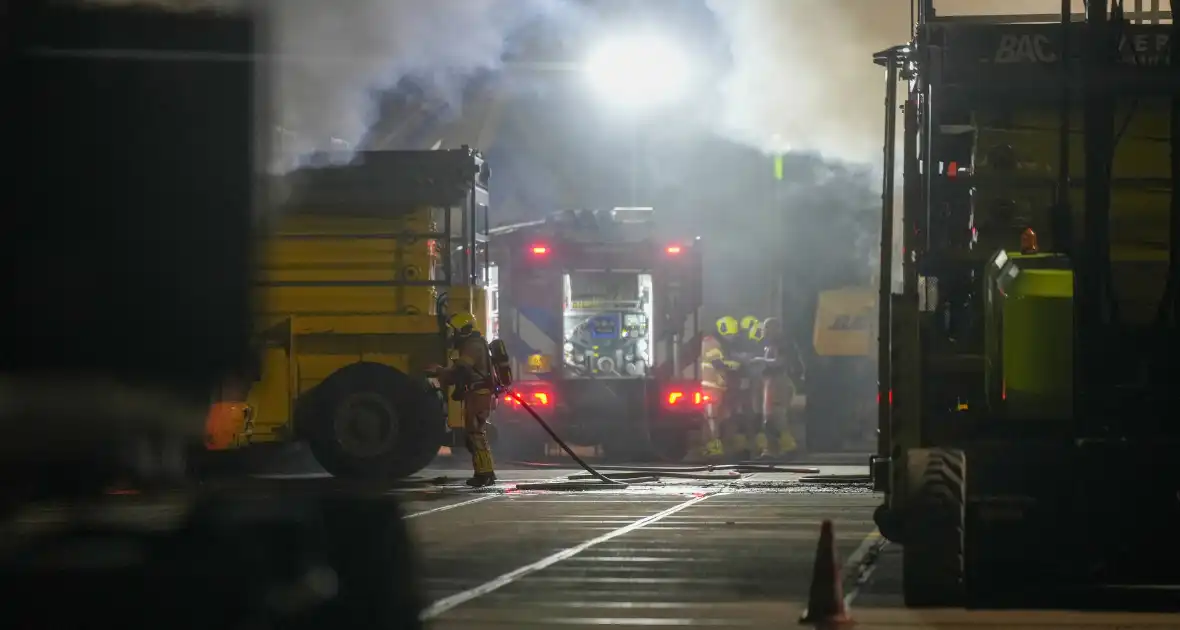 Buitenbrand bij hoogwerker verhuur - Foto 2