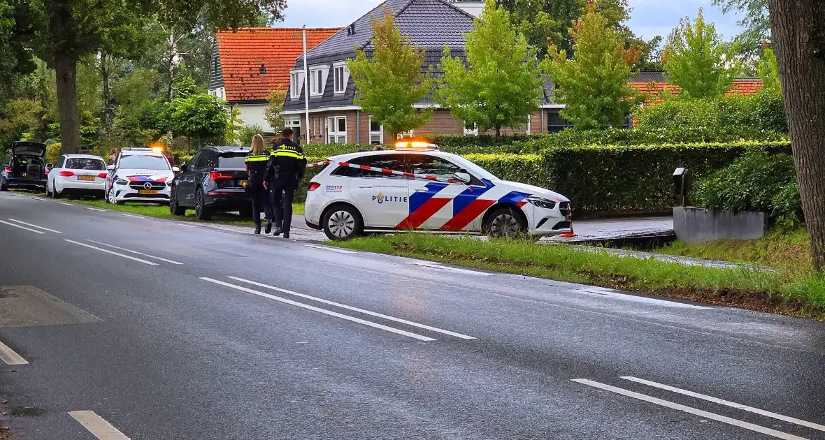 Botsing tussen bestelbus en scooter