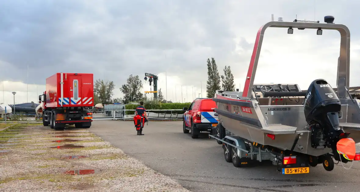 Grootschalige zoekactie op water naar persoon - Foto 8