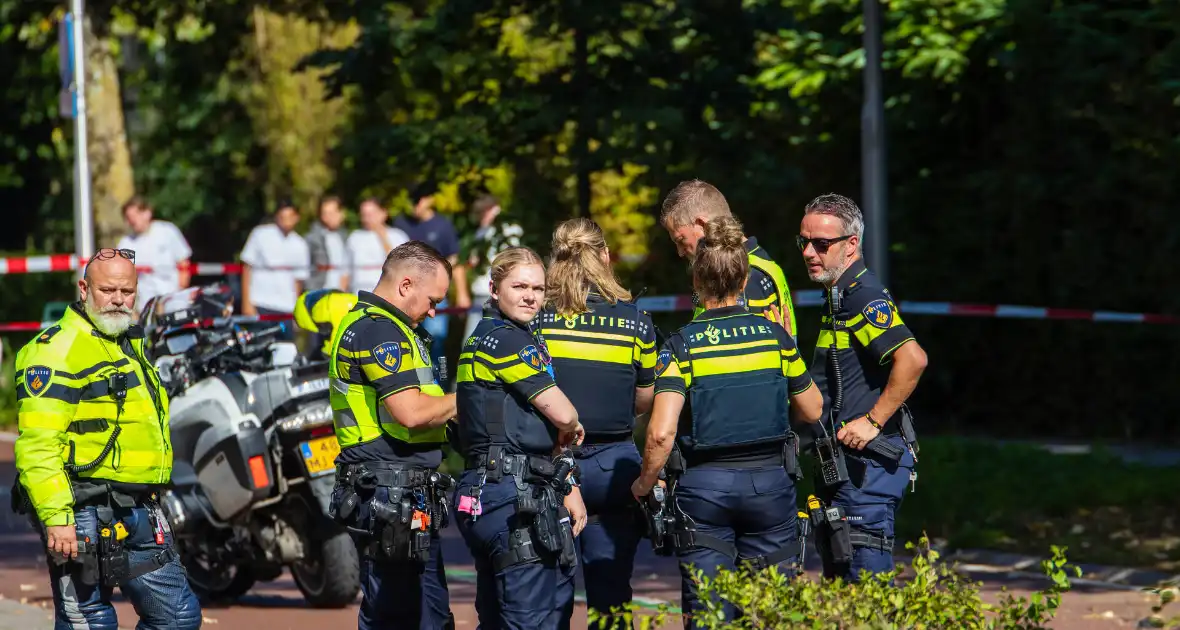 72-jarige man onder invloed van drugs botst op motoragent - Foto 3