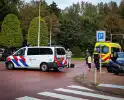 Scooterrijder gewond na val door gladde kruising