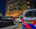 Steekpartij in flatgebouw vereist snelle medische hulp