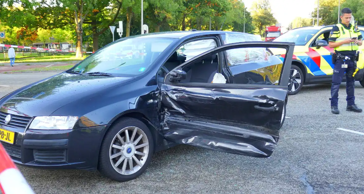 Gewonden na ongeval met beknelling - Foto 2