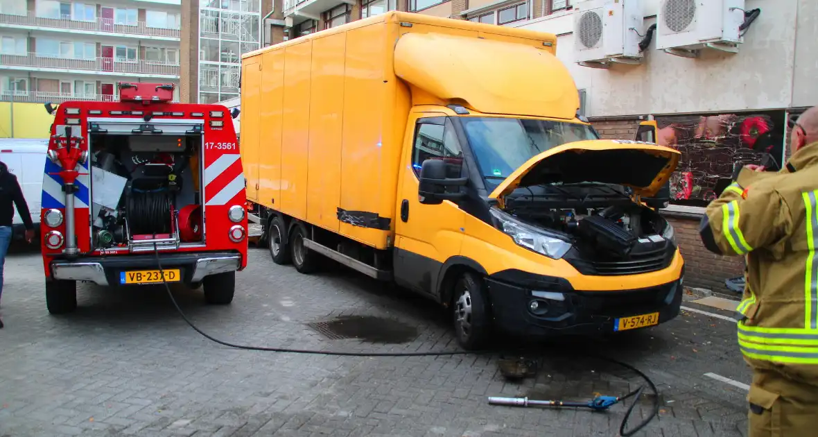Brand in bestelauto snel onder controle - Foto 1