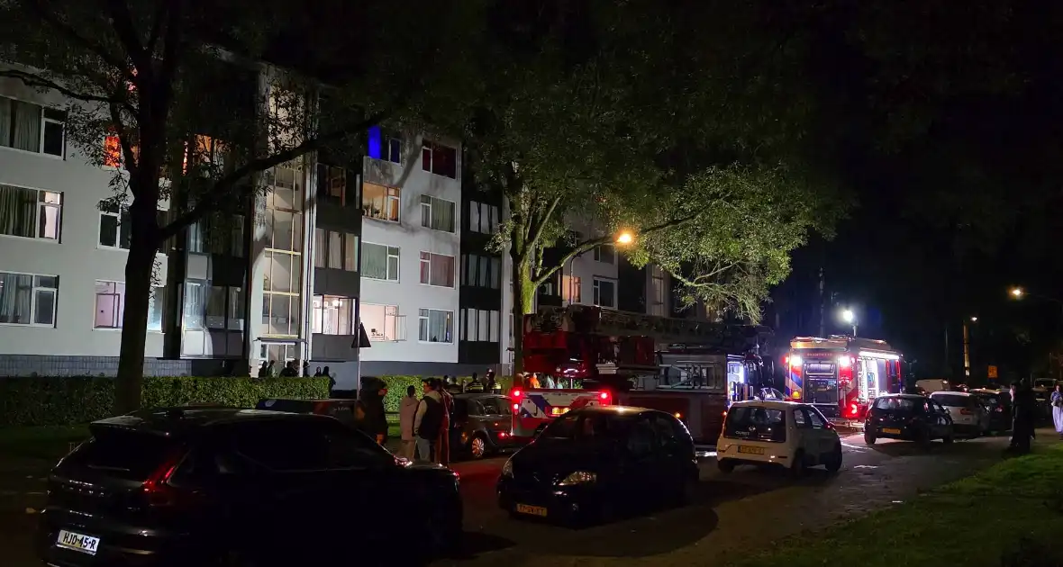 Brand in kelder van flatgebouw - Foto 7