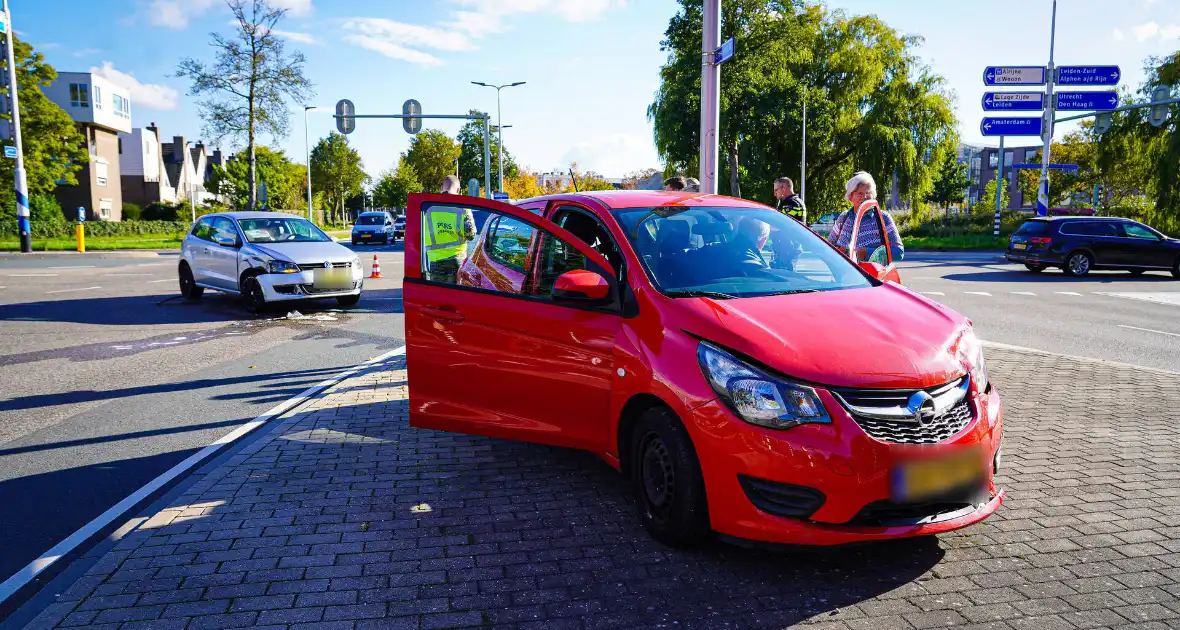 Aanrijding door defecte stoplichten - Foto 2