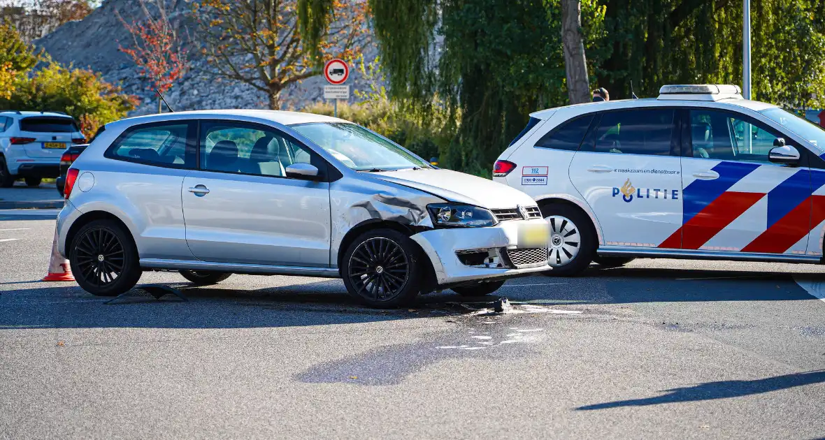 Aanrijding door defecte stoplichten - Foto 3