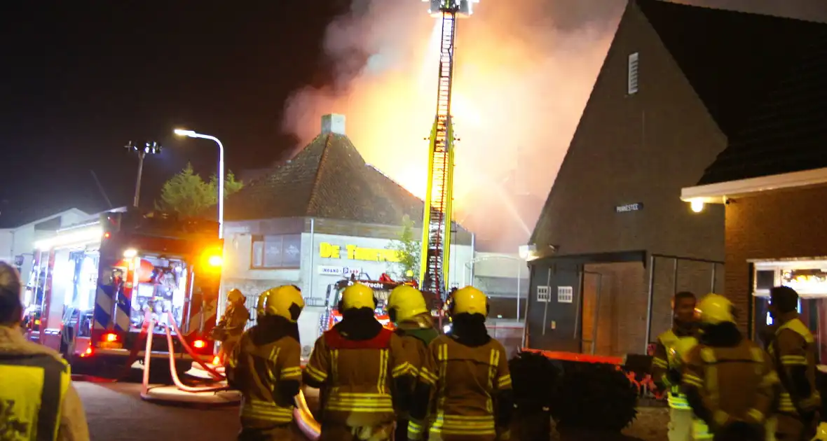 Explosies veroorzaken chaos in de nacht - Foto 3