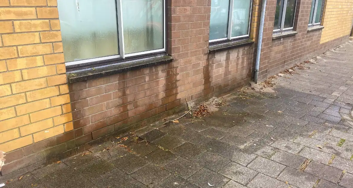 Waterleiding kapot na kluswerk - Foto 1