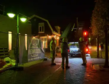 Waterlekkage ontdekt bij winkel