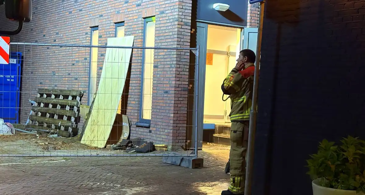 Waterlekkage ontdekt bij winkel - Foto 7