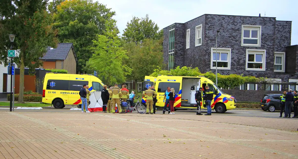 Ernstig ongeval met gewonde en inzet ambulance - Foto 5