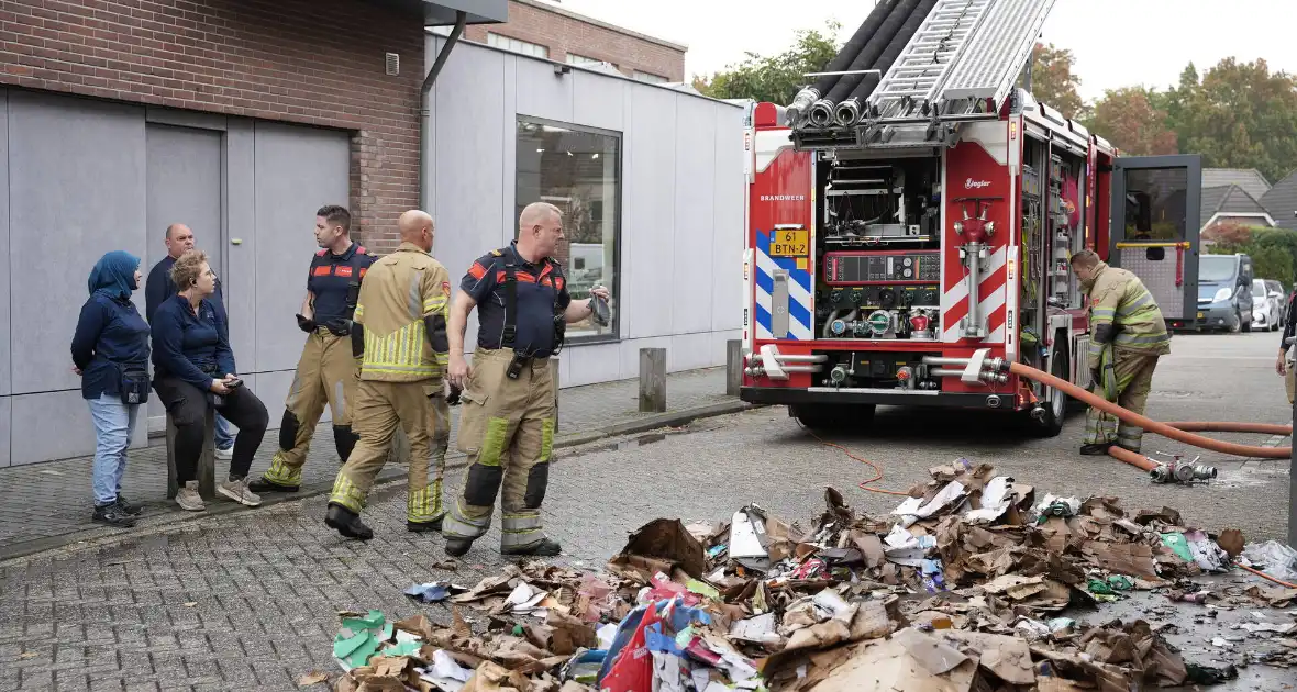 Brand in winkel leidt tot ontruiming - Foto 5