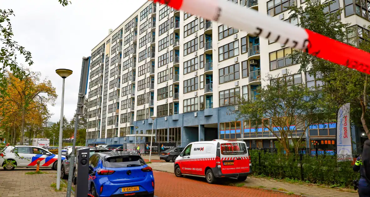 Flatbewoners mogen nog niet naar huis na dodelijke brand - Foto 4