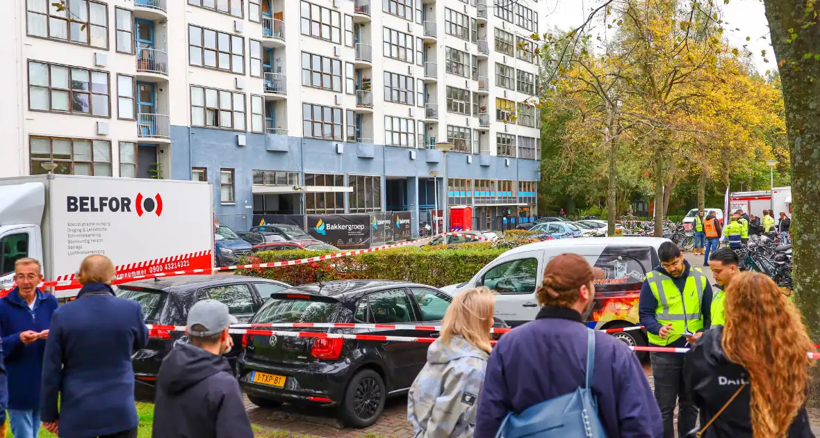 Flatbewoners mogen nog niet naar huis na dodelijke brand - Foto 5