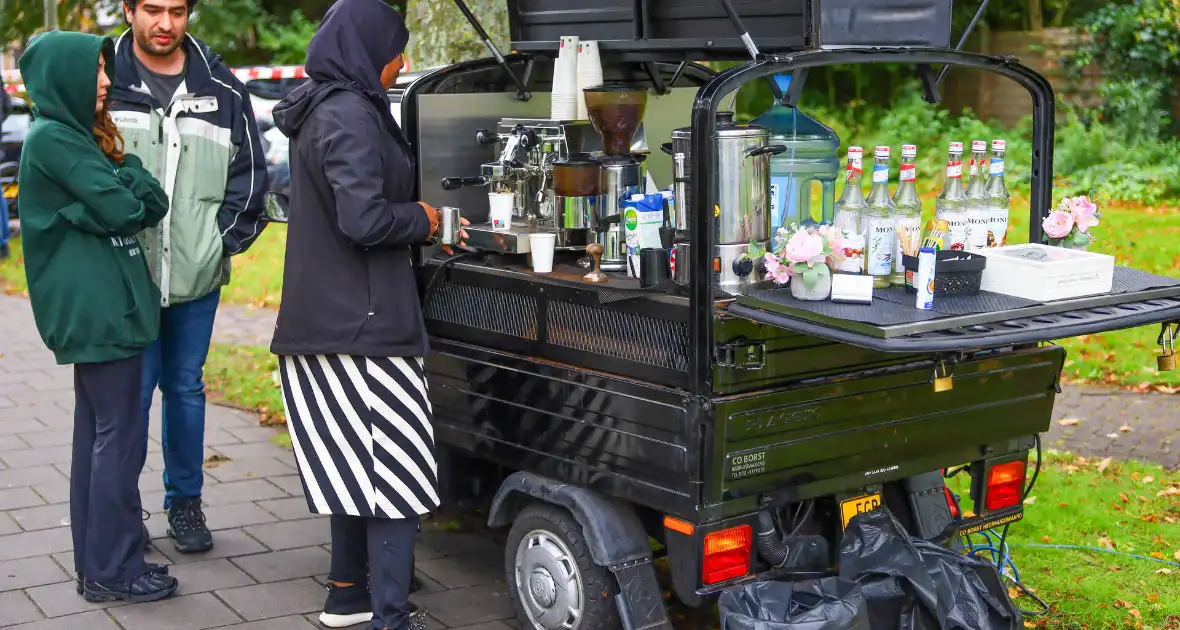 Flatbewoners mogen nog niet naar huis na dodelijke brand - Foto 7