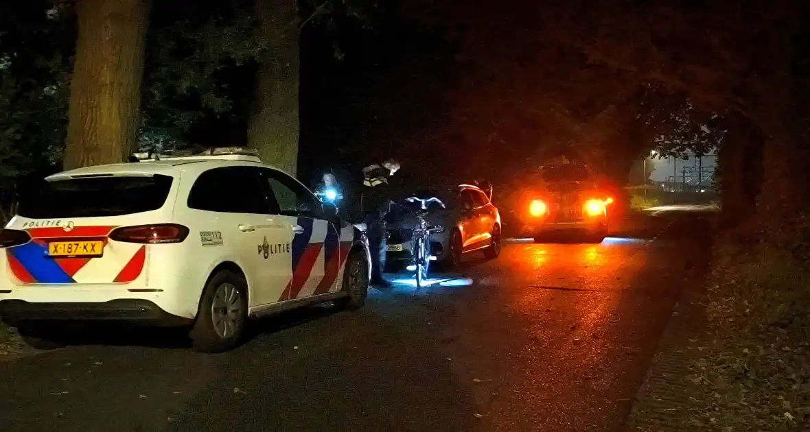 Politie onderzoekt oorzaak woningbrand - Foto 5