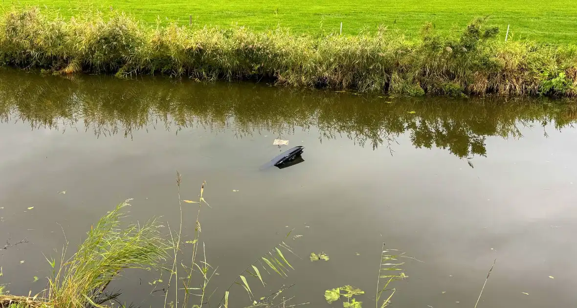 Auto te water na crash - Foto 10