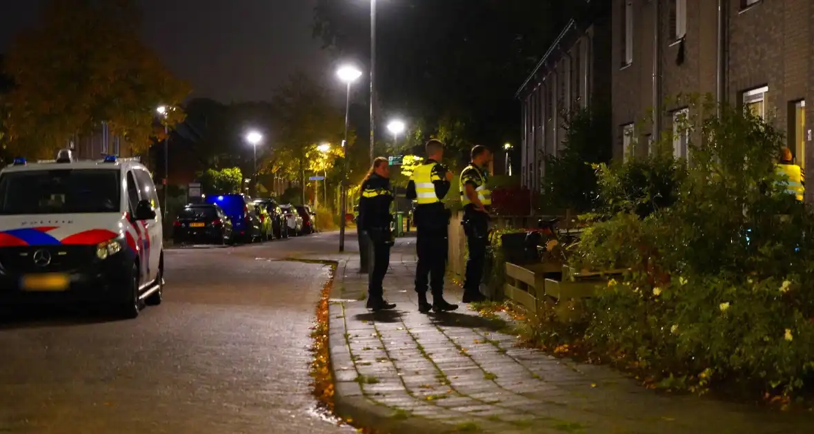 Explosief gaat af bij woning, politie doet onderzoek - Foto 1