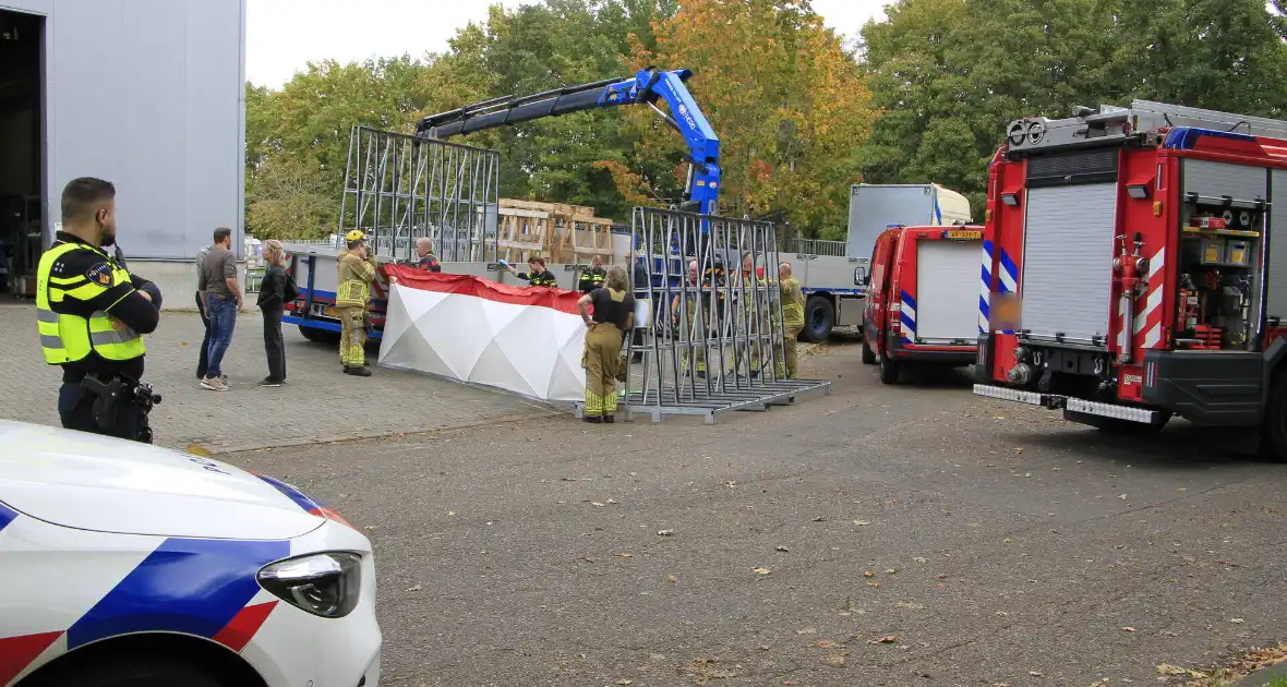 Zwaargewonde bij laadincident - Foto 1