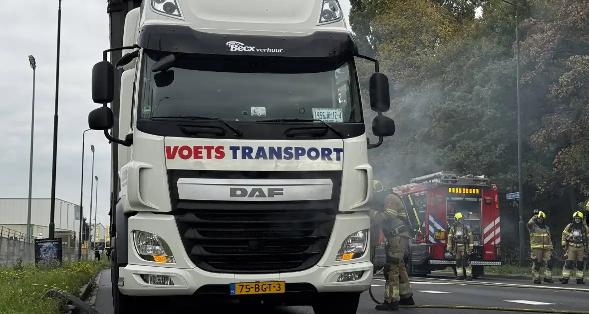Vrachtwagenchauffeur ontdekt brand - Foto 3