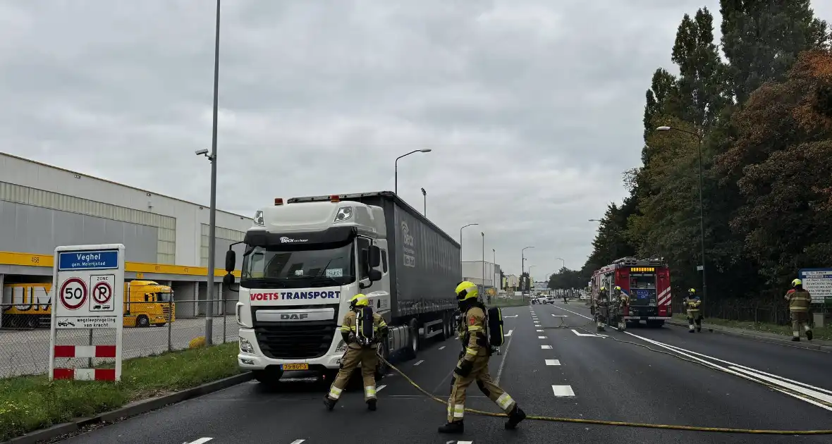 Vrachtwagenchauffeur ontdekt brand - Foto 4