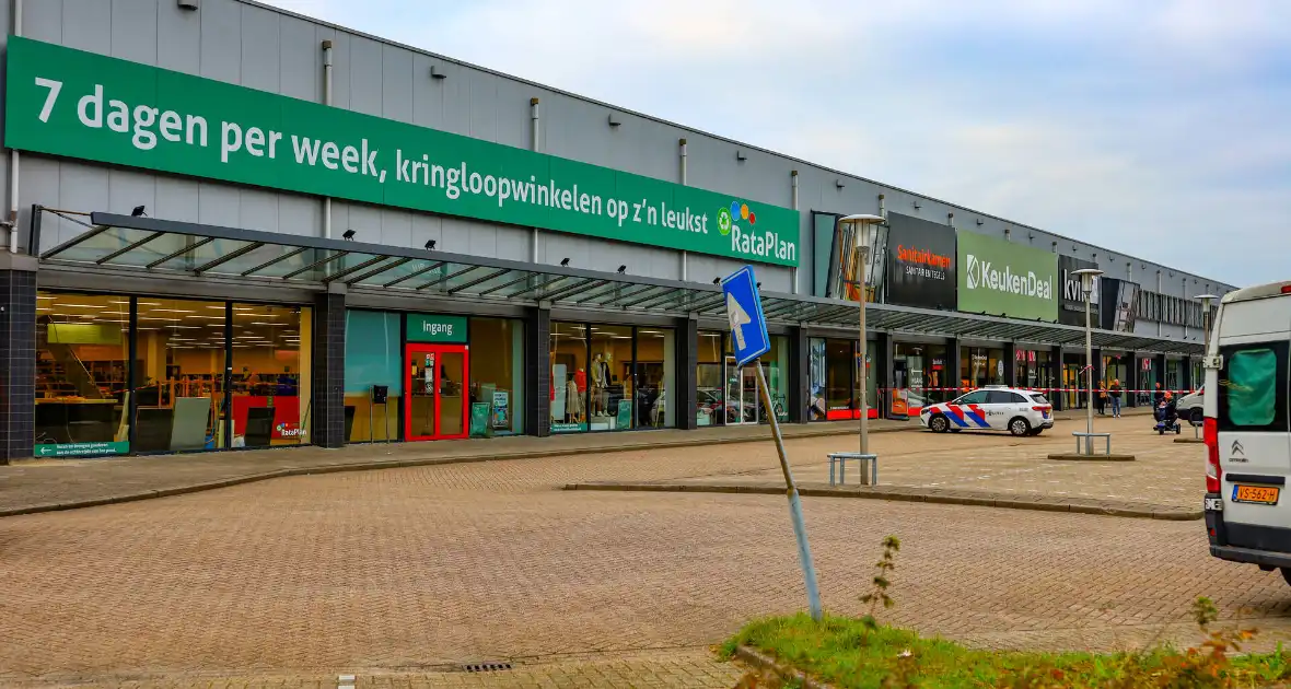 explosief gevonden bij kringloopwinkel - Foto 2