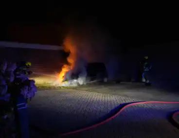 Voertuig in vlammen