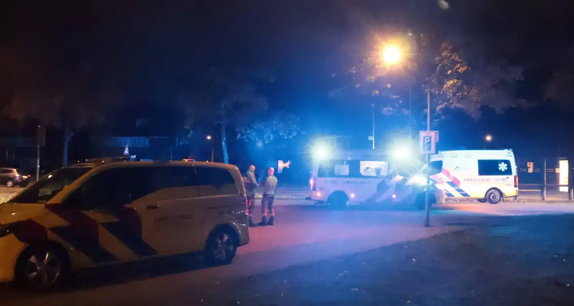 Zwaargewonde bij aanrijding in Laren - Foto 13