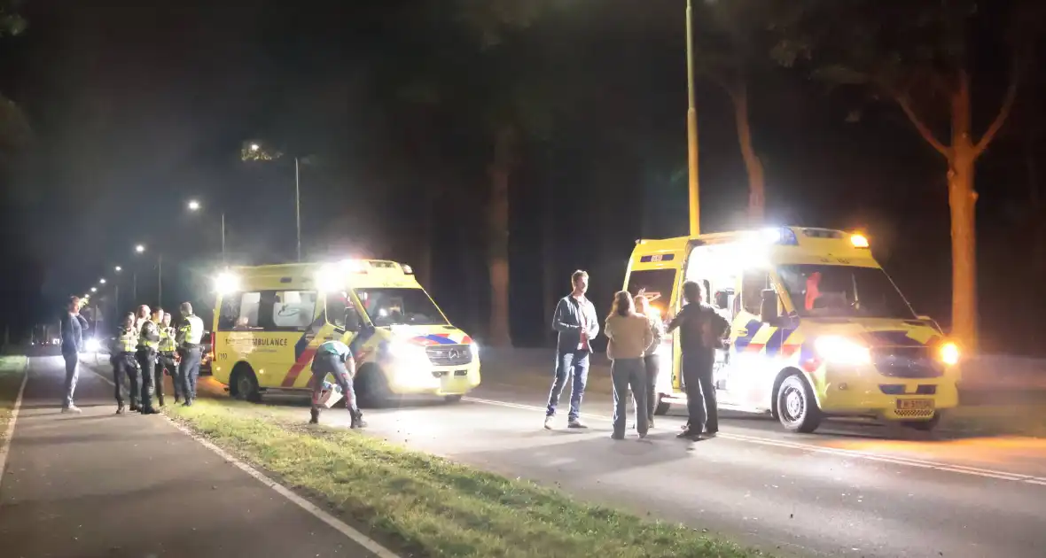 Zwaargewonde bij aanrijding in Laren - Foto 6