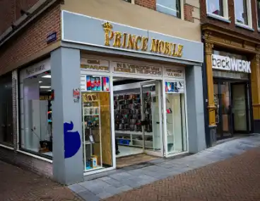 Politie zoekt getuigen na brandstichting