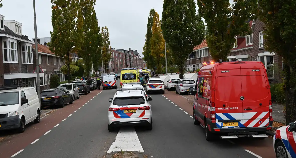Gewonde en aanhouding na melding steekpartij - Foto 14