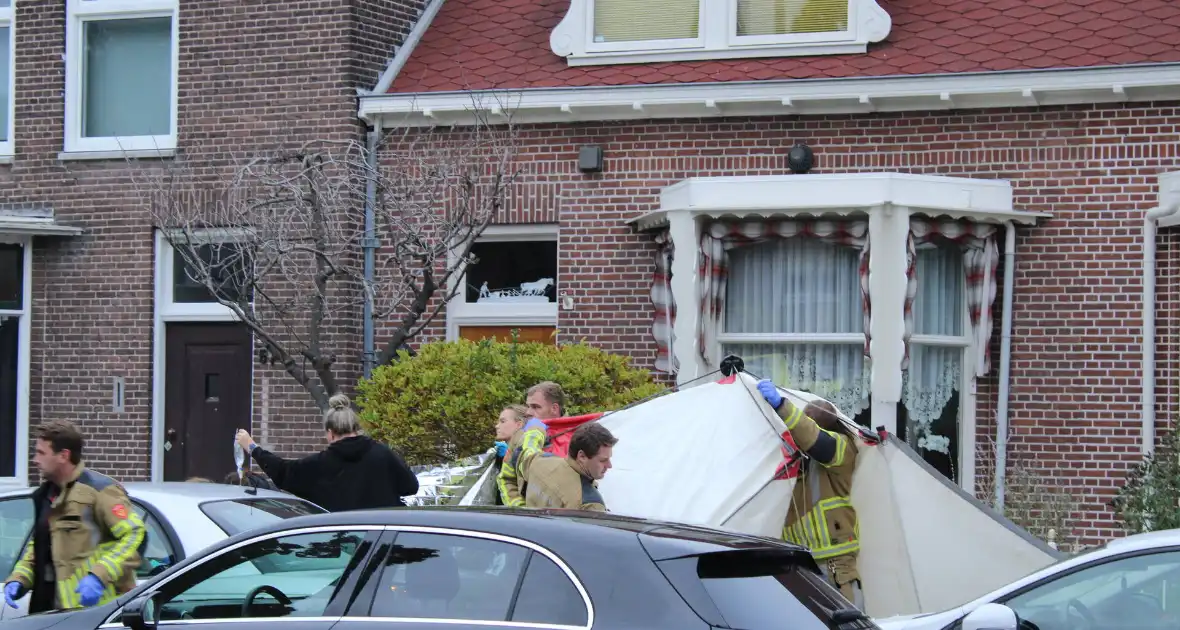 Gewonde en aanhouding na melding steekpartij - Foto 6