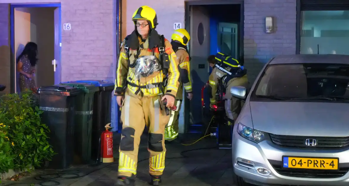 Brandweer ventileert woning na brand in meterkast - Foto 2