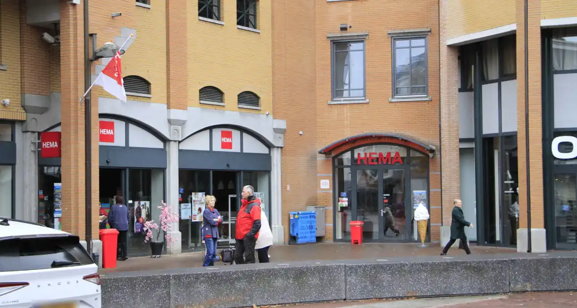 Stroomstoring sluit winkels tijdelijk - Foto 2