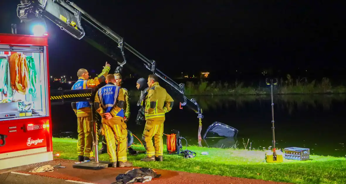 Inzittende auto in kritieke toestand na ongeval - Foto 1