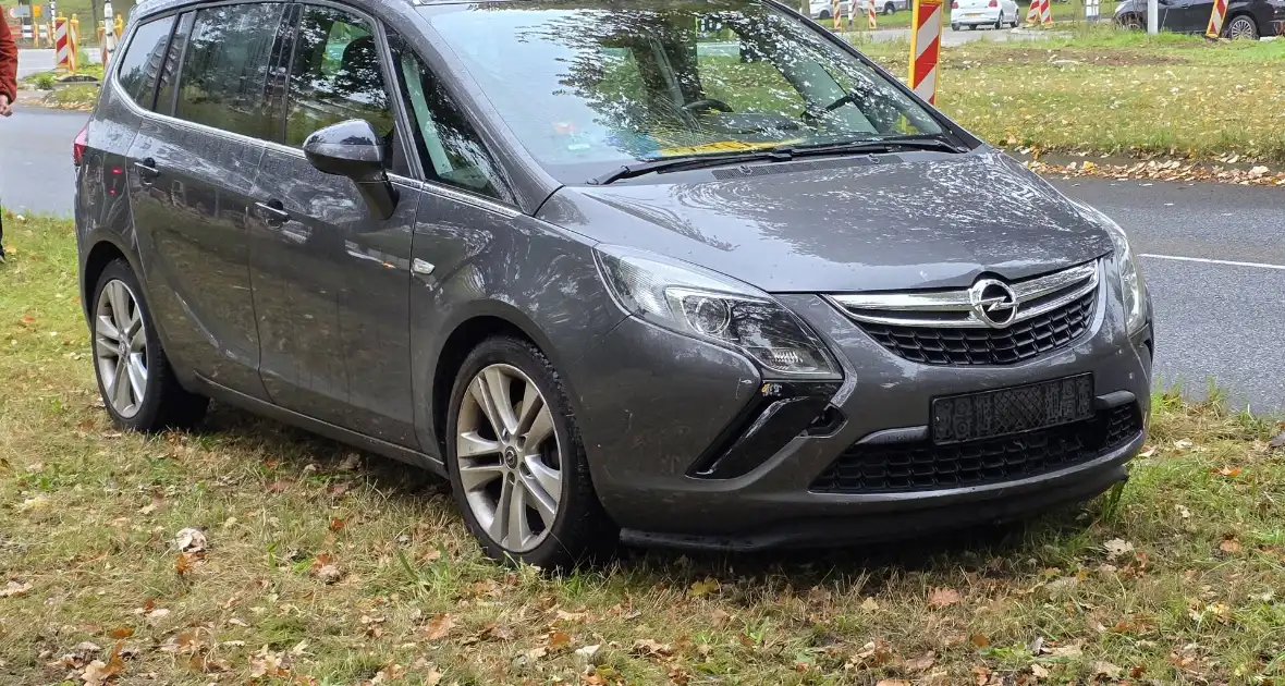 Meisje aangereden door auto tijdens fietstocht - Foto 2