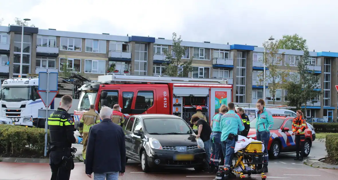 Brandweer bevrijdt beknelde fietser - Foto 2