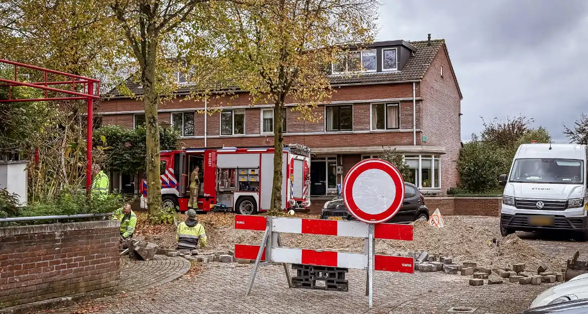 Gevaarlijke Lek Veroorzaakt Verkeersproblemen - Foto 2