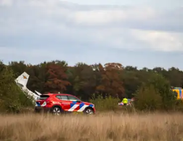 Vliegtuig komt bij landing in de grond terecht