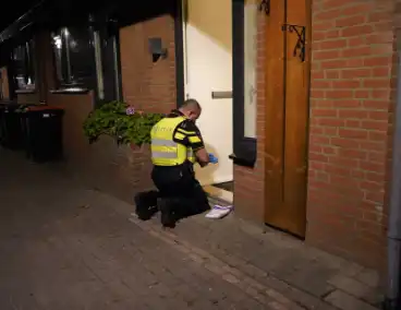 Explosie in woning zorgt voor gewonde