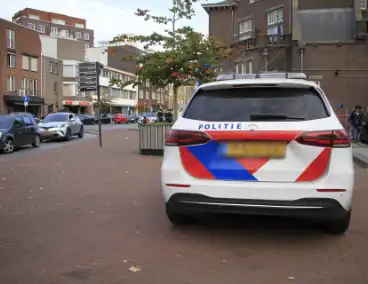 Persoon van spoor gehaald bij station