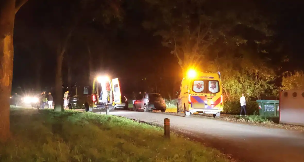 Fietser ten val in Eemnes - Foto 3