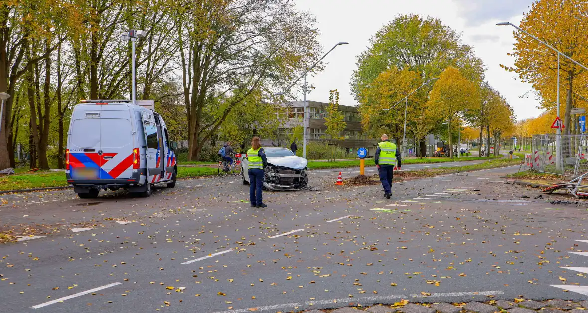 Zwaar ongeval tussen motorfiets en auto - Foto 3