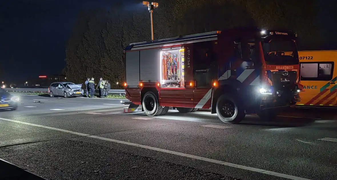 Botsing met letsel leidt tot verkeershinder - Foto 3