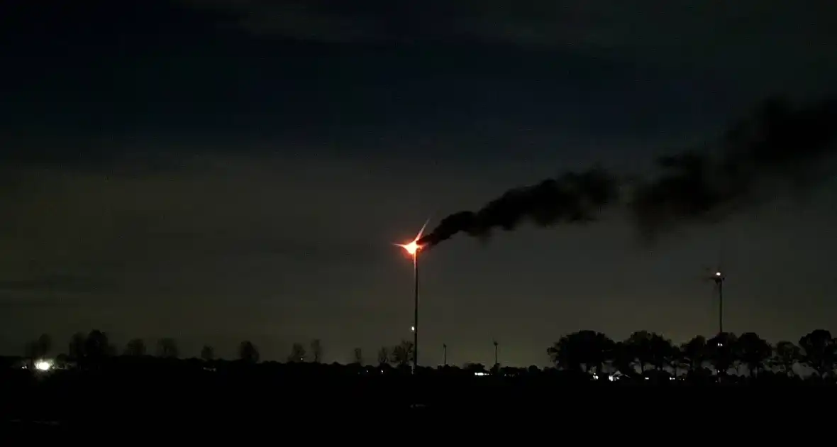 Grote brand in windmolen - Foto 2